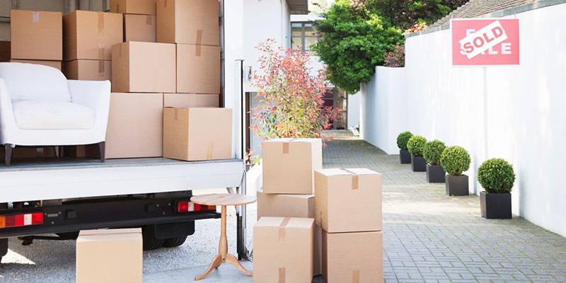 Why You Should Hire Long-Distance Movers